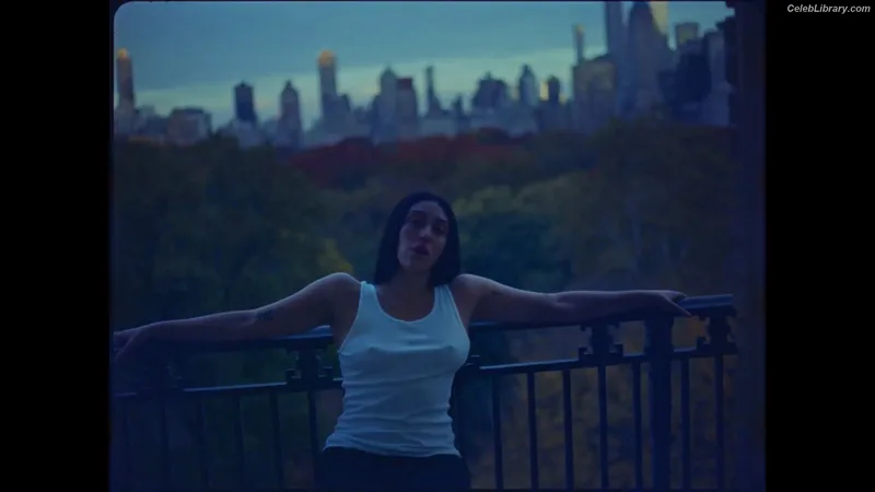 Lourdes Leon photo 7 of 358