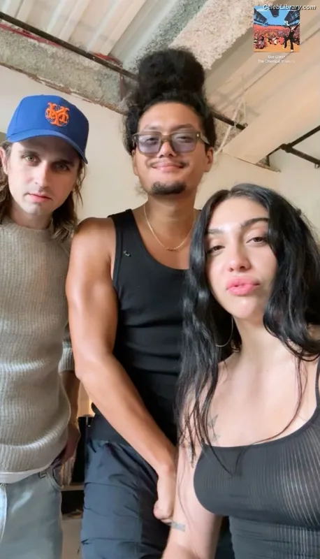 Lourdes Leon photo 11 of 358
