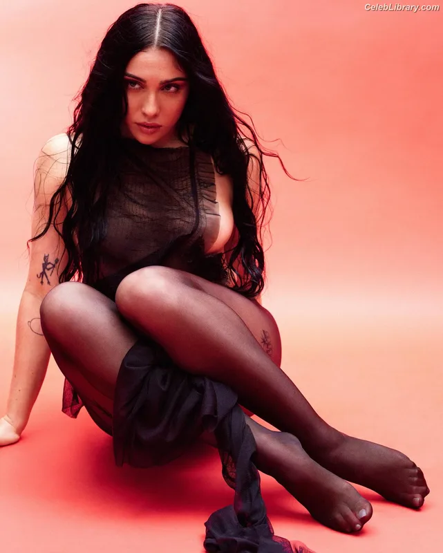 Lourdes Leon photo 12 of 358