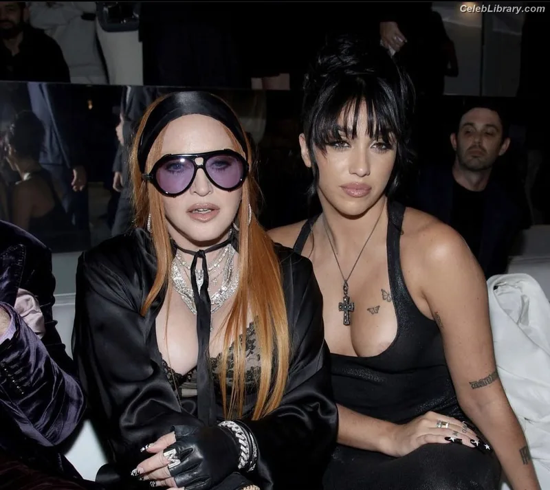 Lourdes Leon photo 12 of 358
