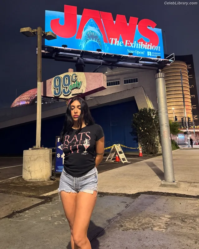 Lourdes Leon photo 24 of 358