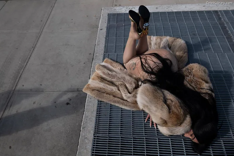 Lourdes Leon photo 7 of 358