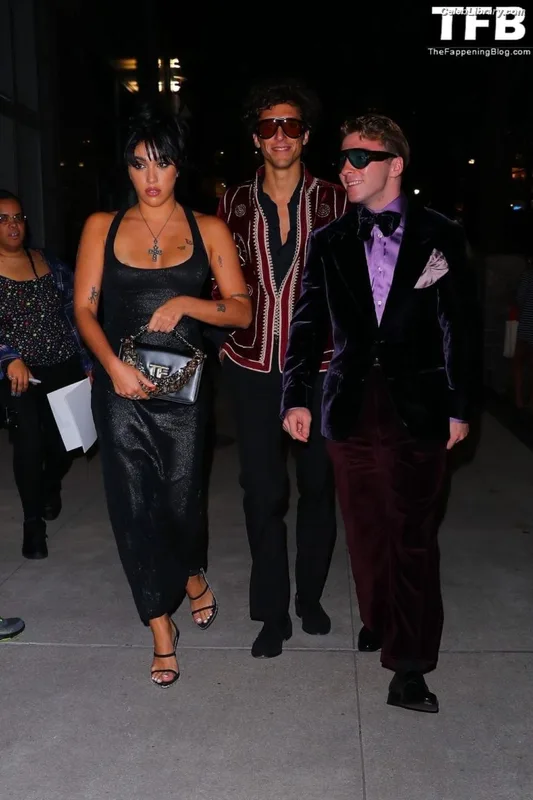 Lourdes Leon photo 21 of 358
