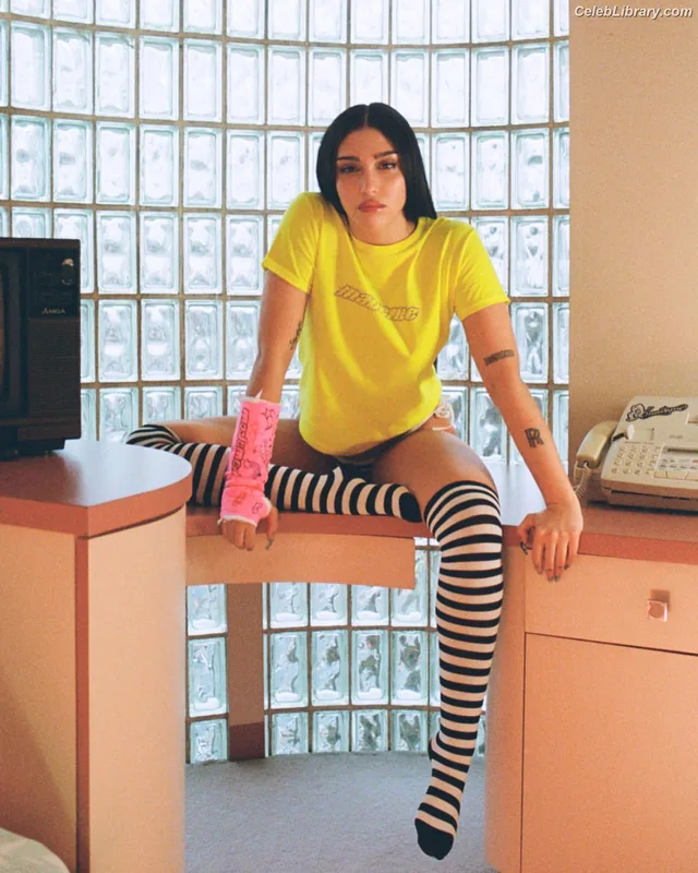 Lourdes Leon photo 24 of 358