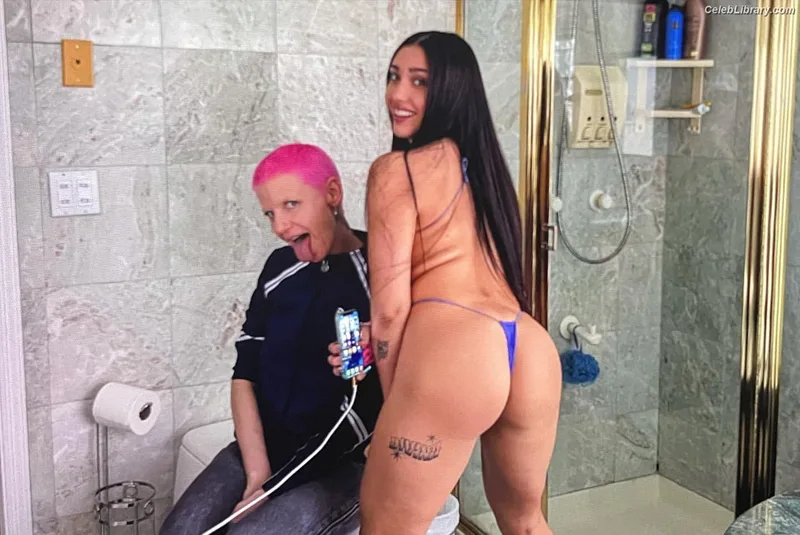 Lourdes Leon photo 5 of 358