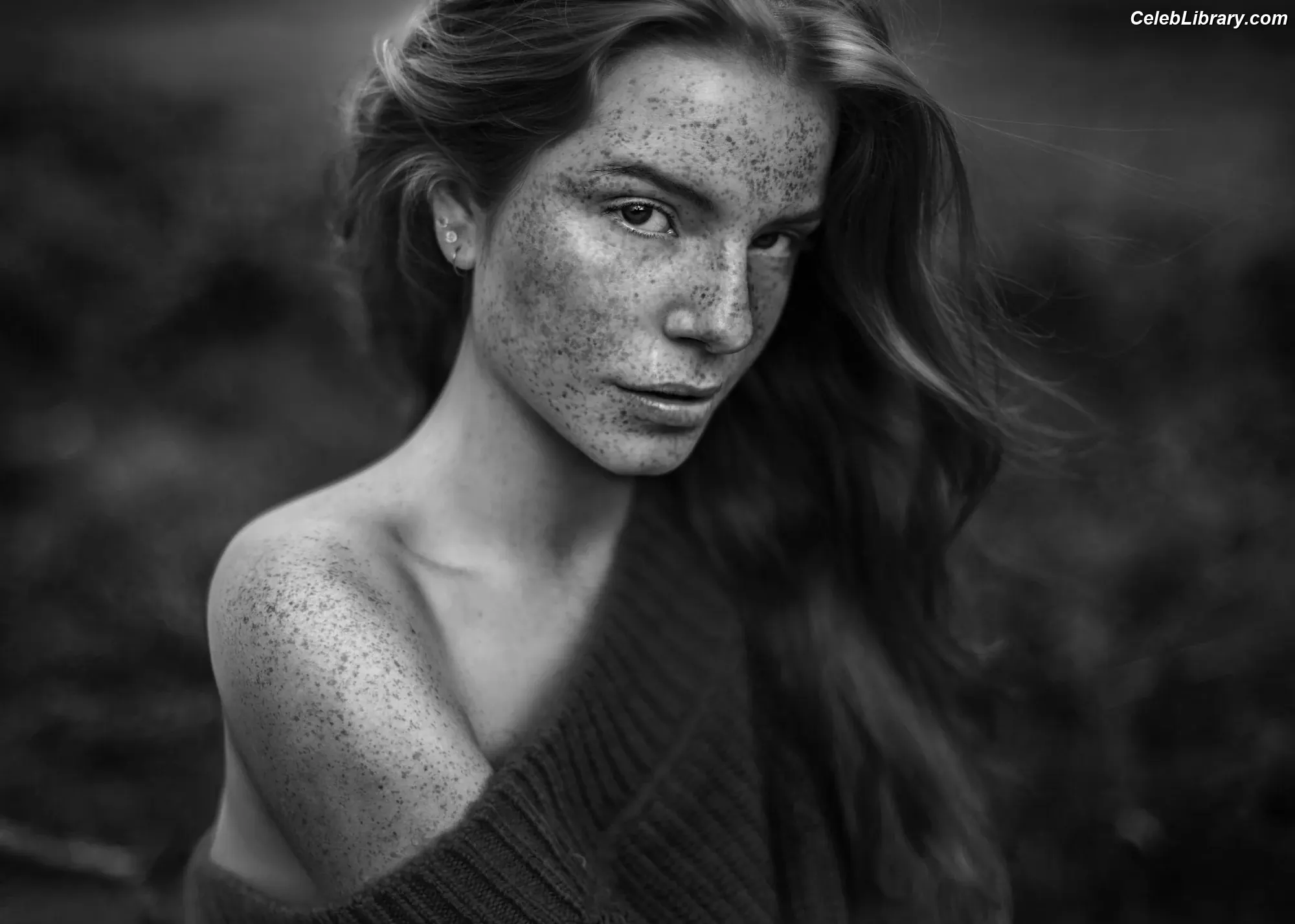 Luca Hollestelle photo 15 of 484