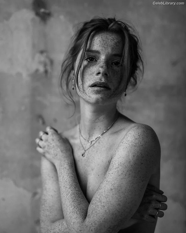 Luca Hollestelle photo 11 of 485