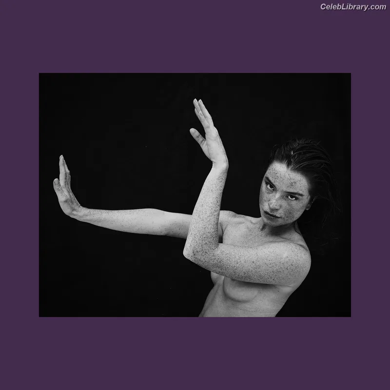 Luca Hollestelle photo 15 of 485