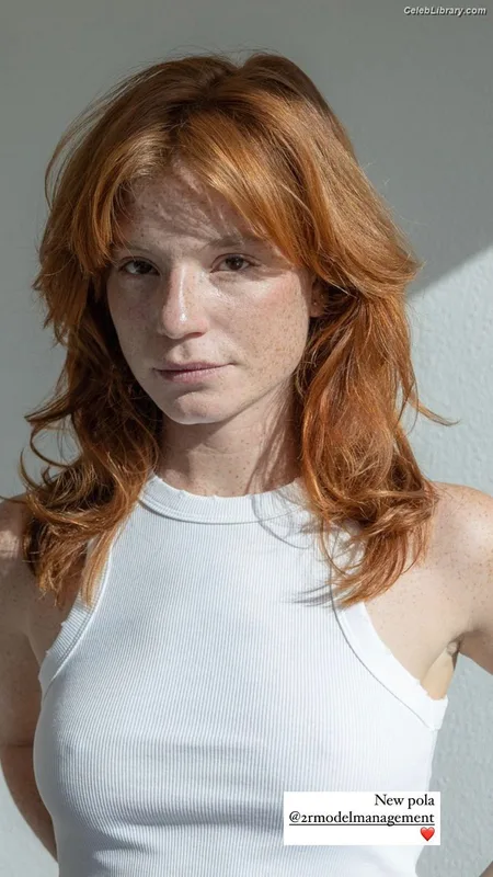 Luca Hollestelle photo 22 of 485
