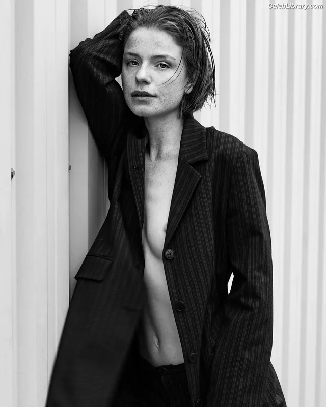 Luca Hollestelle photo 11 of 485