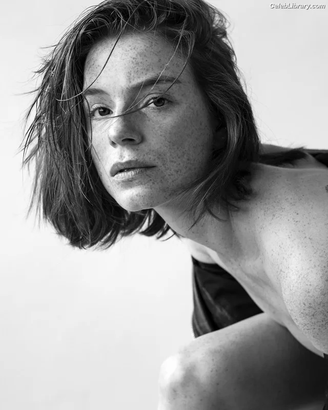 Luca Hollestelle photo 20 of 485