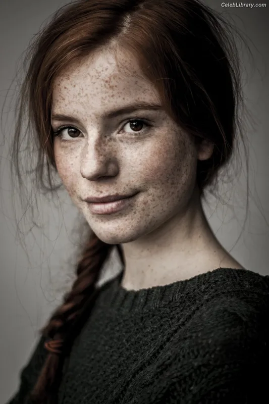 Luca Hollestelle photo 14 of 485