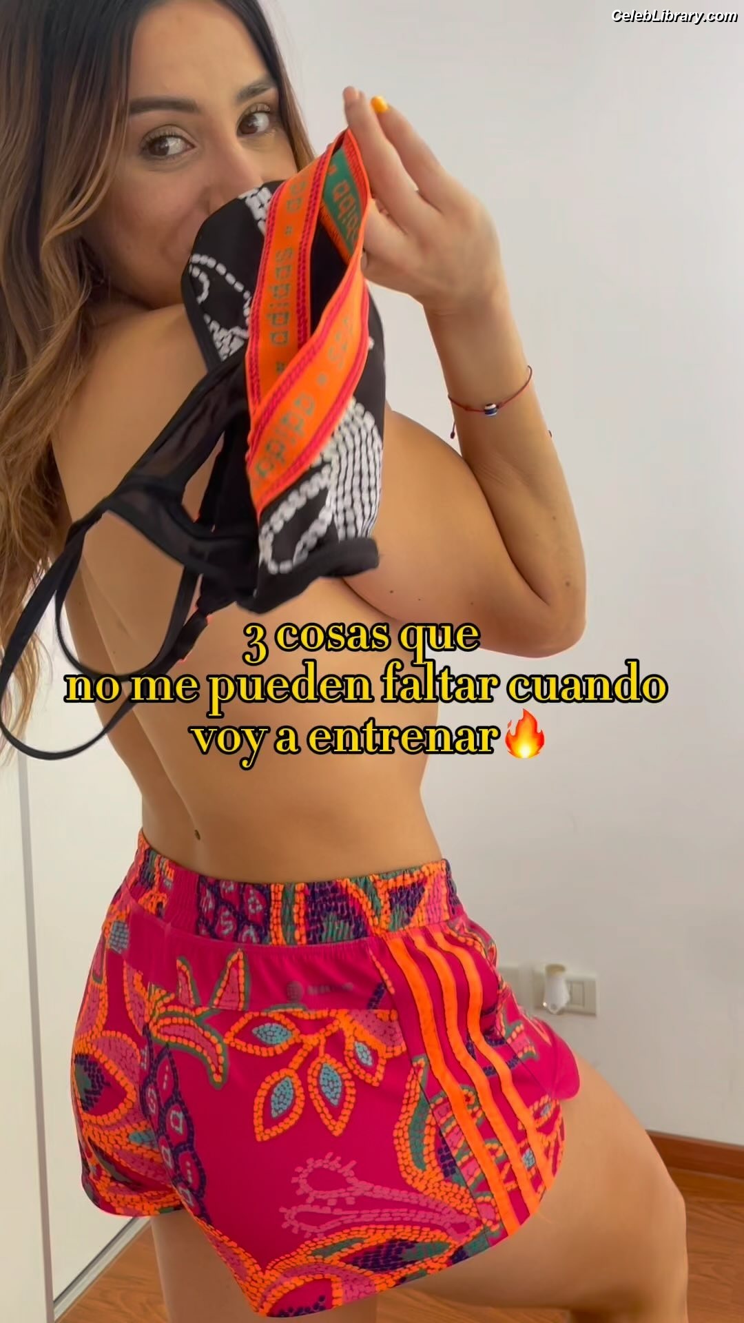 Luciana Delabarba photo 21 of 84