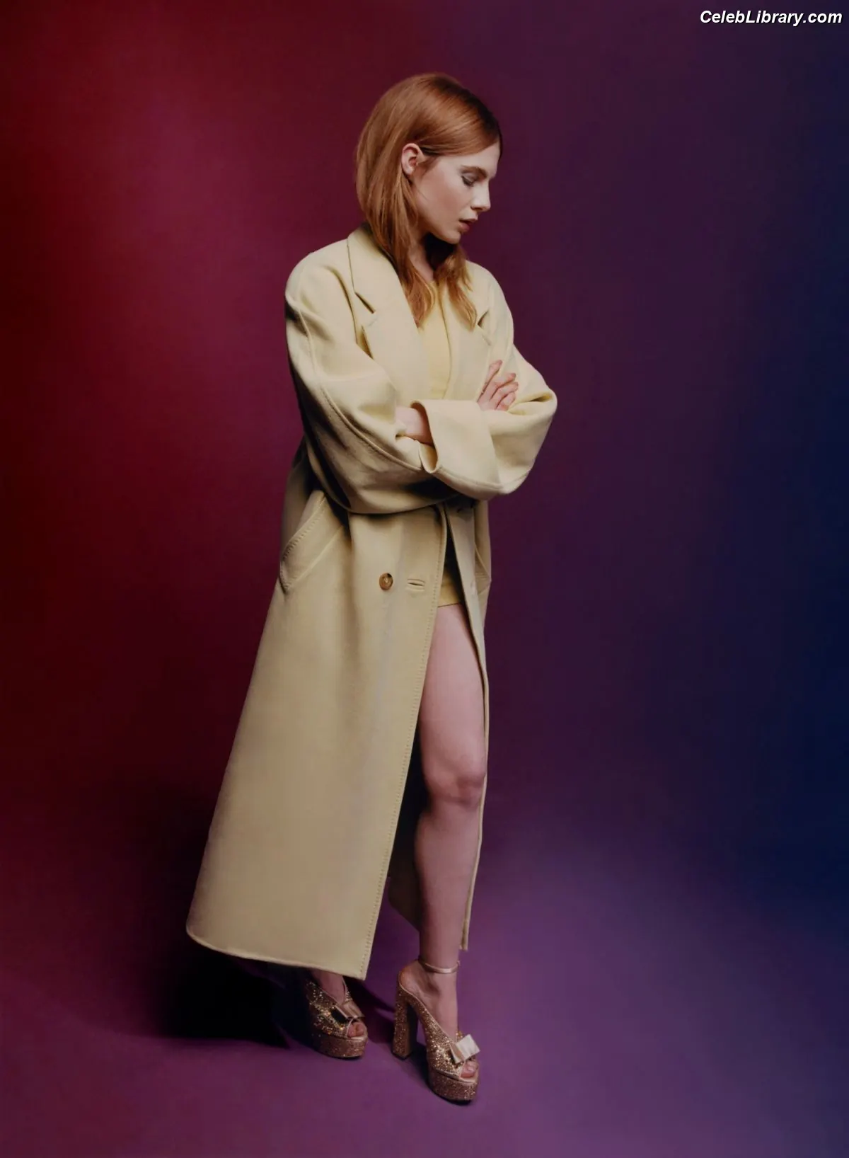 Lucy Boynton photo 6 of 171