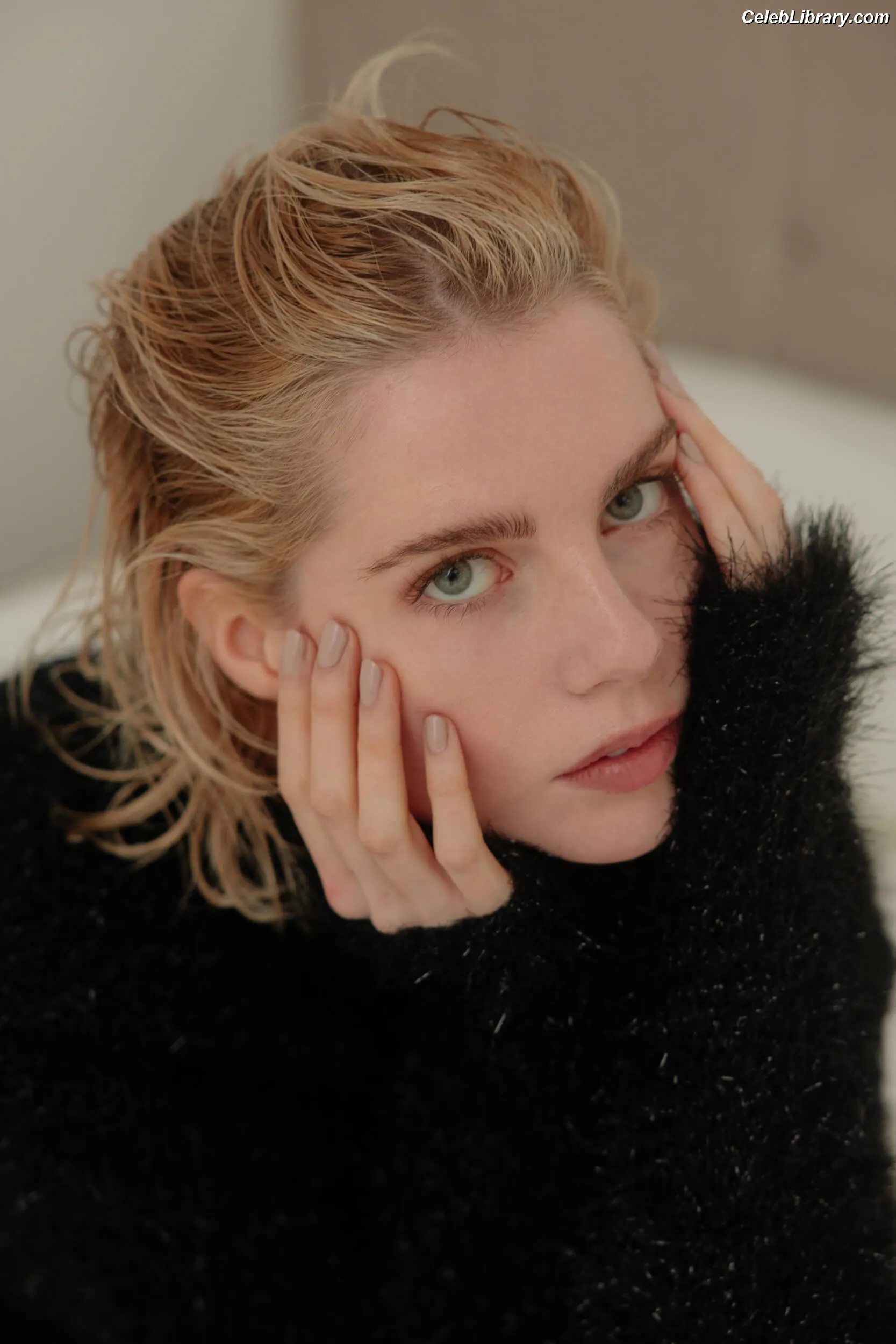 Lucy Boynton photo 13 of 171