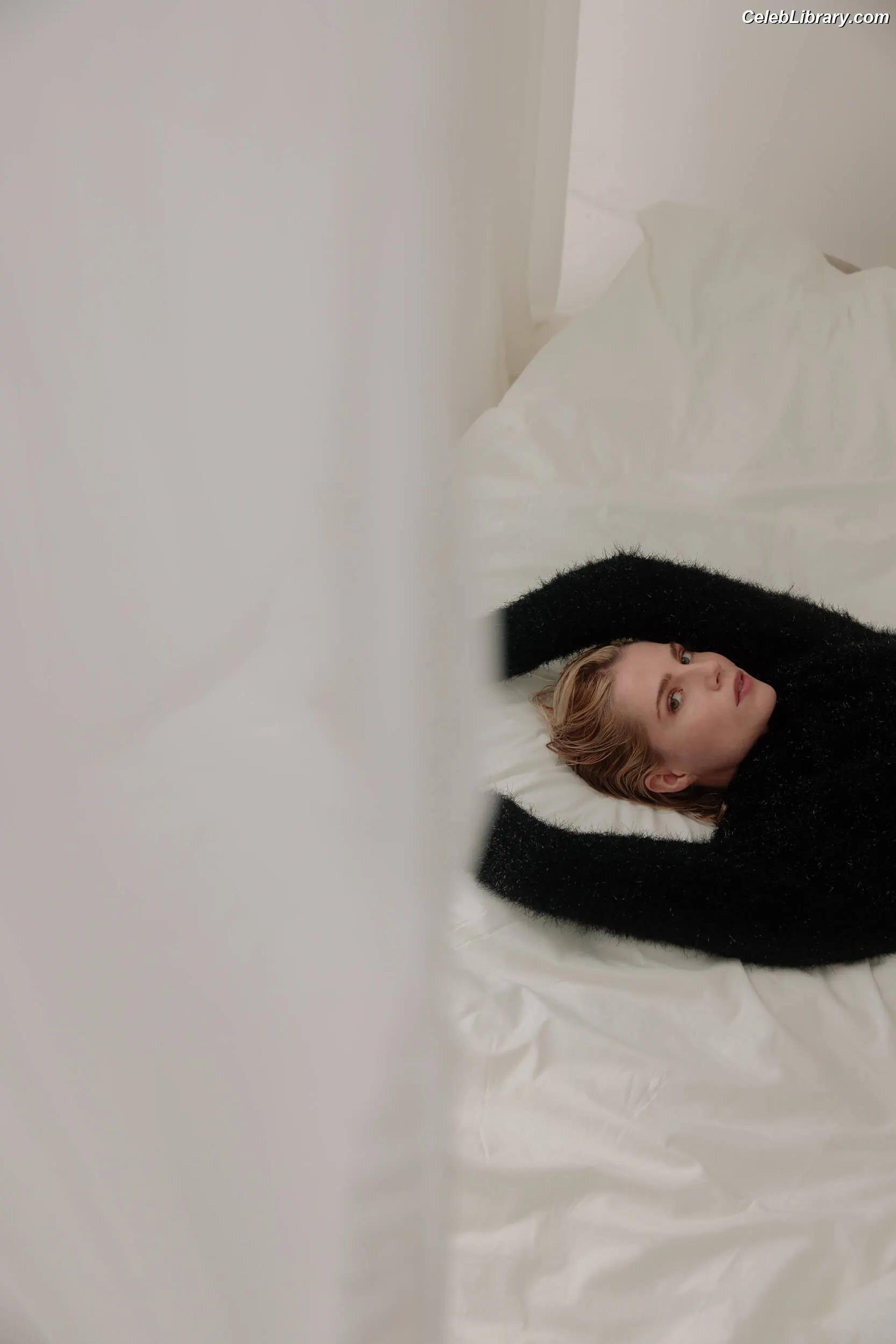 Lucy Boynton photo 16 of 171