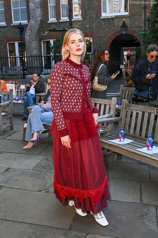 Lucy Boynton photo 1 of 172