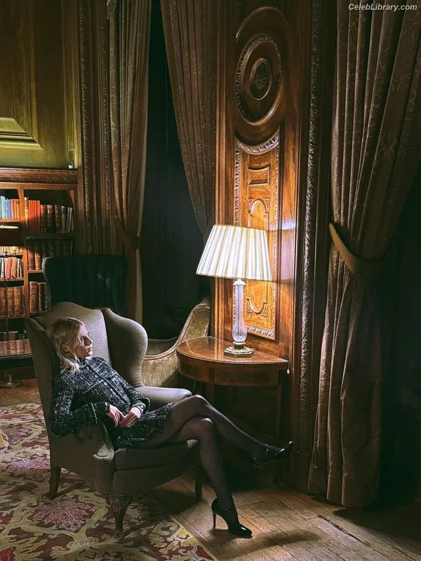 Lucy Boynton photo 18 of 172