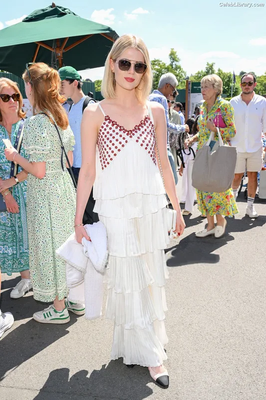 Lucy Boynton photo 12 of 172