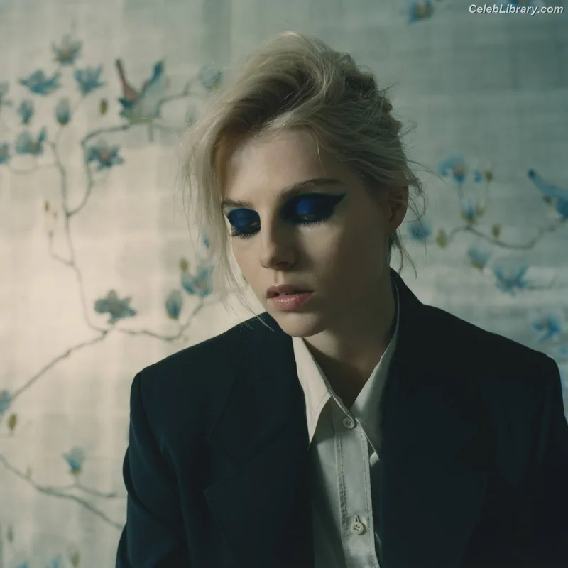 Lucy Boynton photo 18 of 172