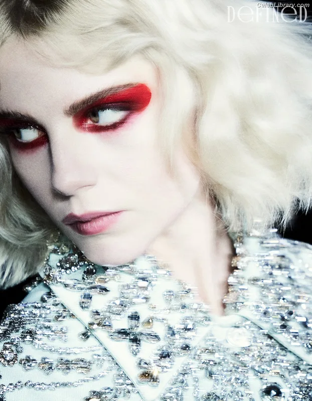 Lucy Boynton photo 4 of 172