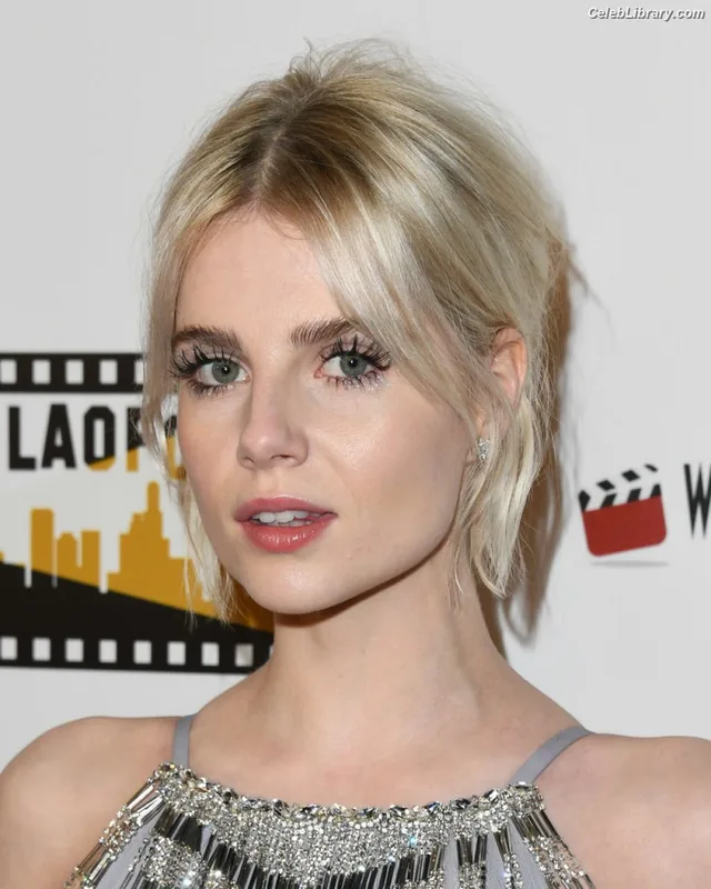 Lucy Boynton photo 22 of 172
