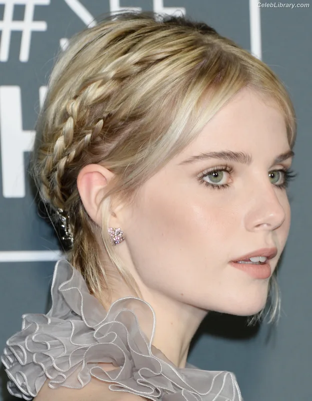 Lucy Boynton photo 24 of 172