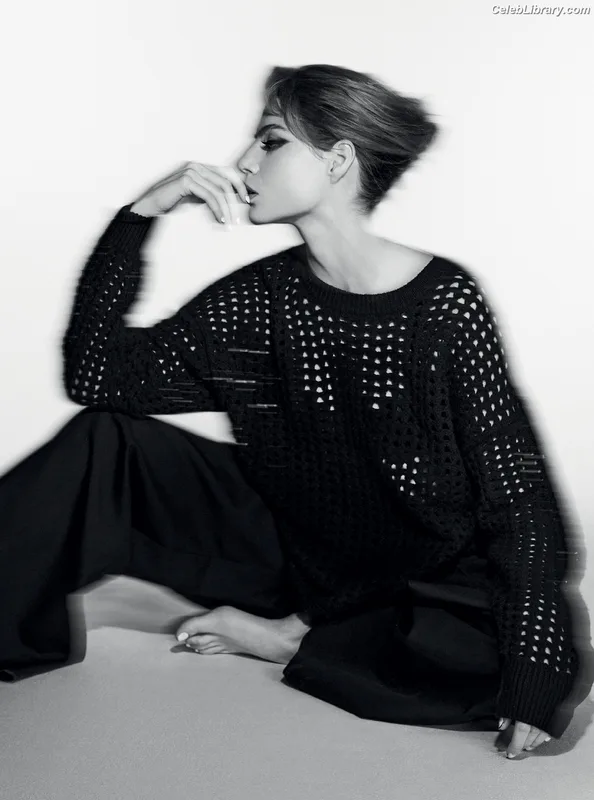 Lucy Boynton photo 13 of 172