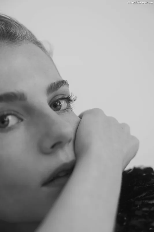 Lucy Boynton photo 3 of 172
