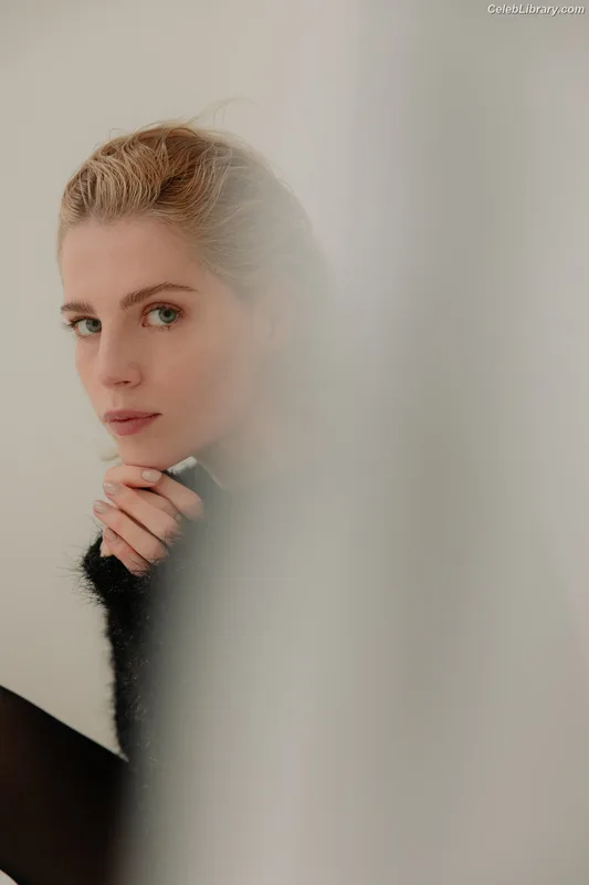 Lucy Boynton photo 11 of 172