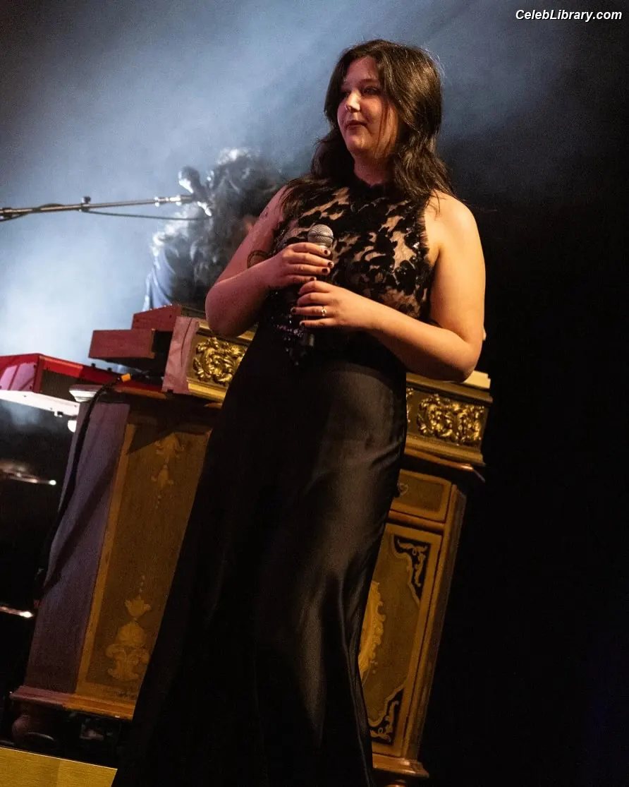 Lucy Dacus photo 4 of 87