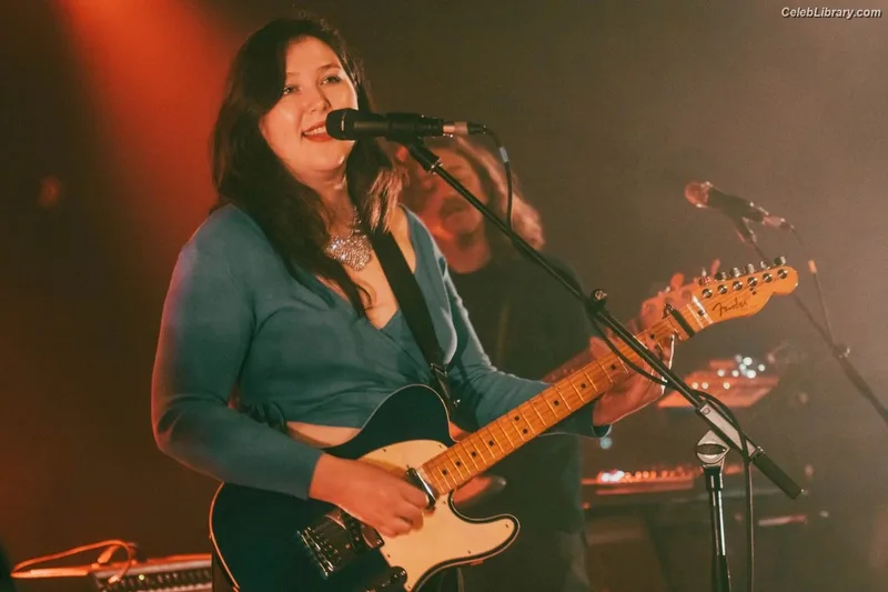 Lucy Dacus photo 17 of 88