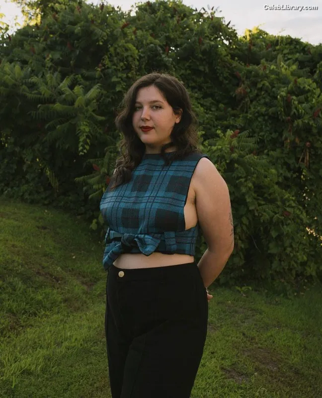 Lucy Dacus photo 24 of 88