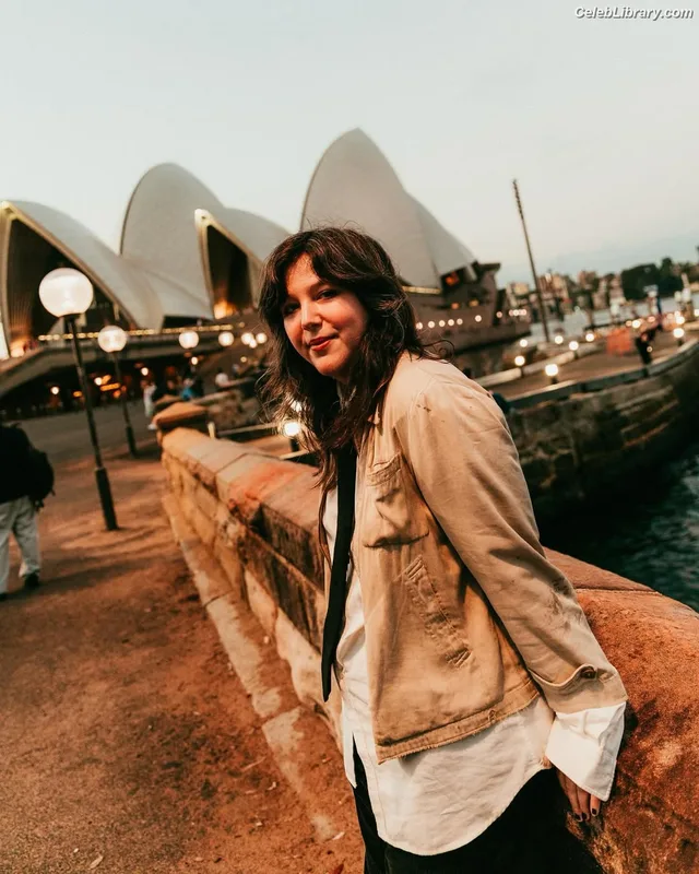 Lucy Dacus photo 10 of 88