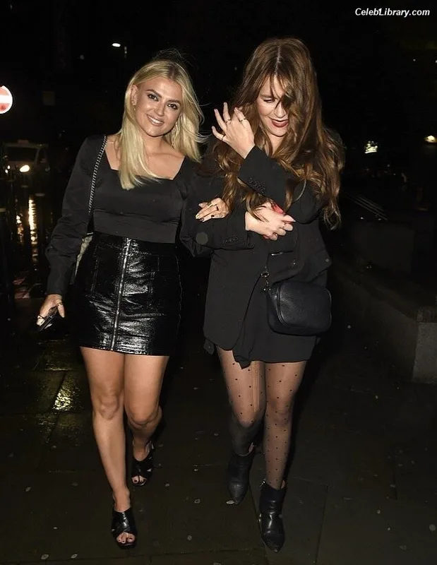 Lucy Fallon photo 13 of 67