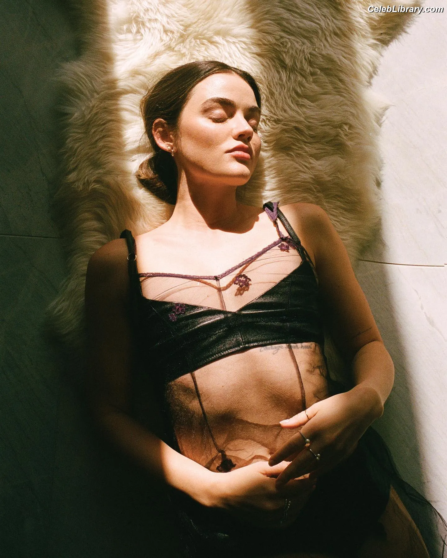 Lucy Hale photo 8 of 819