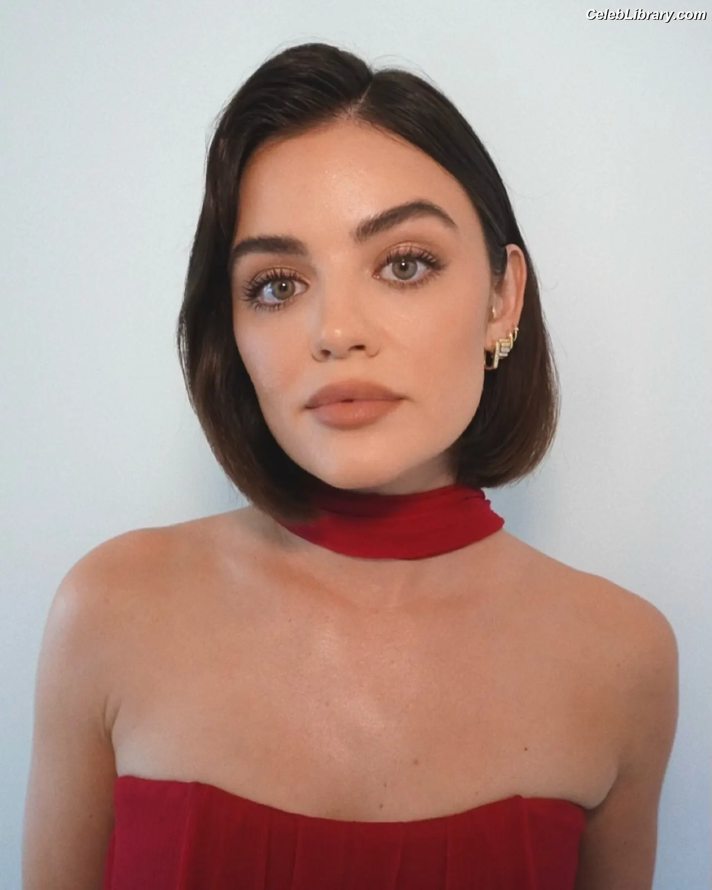 Lucy Hale photo 12 of 819