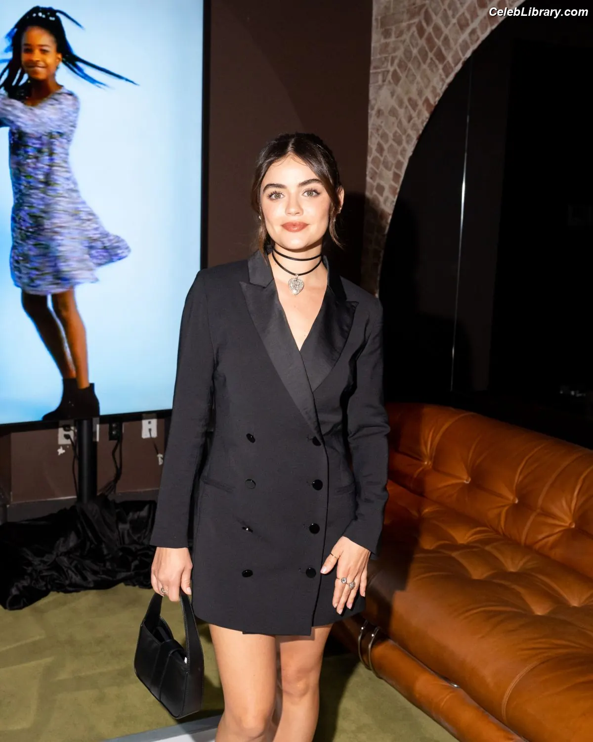 Lucy Hale photo 2 of 819