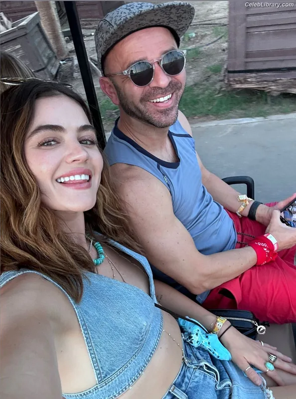Lucy Hale photo 21 of 808