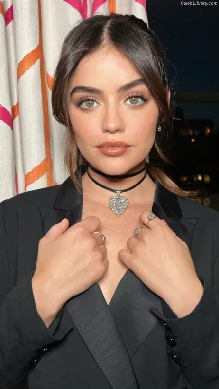 Lucy Hale photo 10 of 808