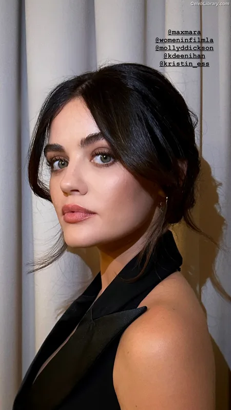 Lucy Hale photo 11 of 808