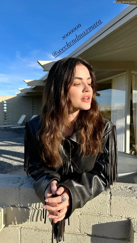 Lucy Hale photo 21 of 808