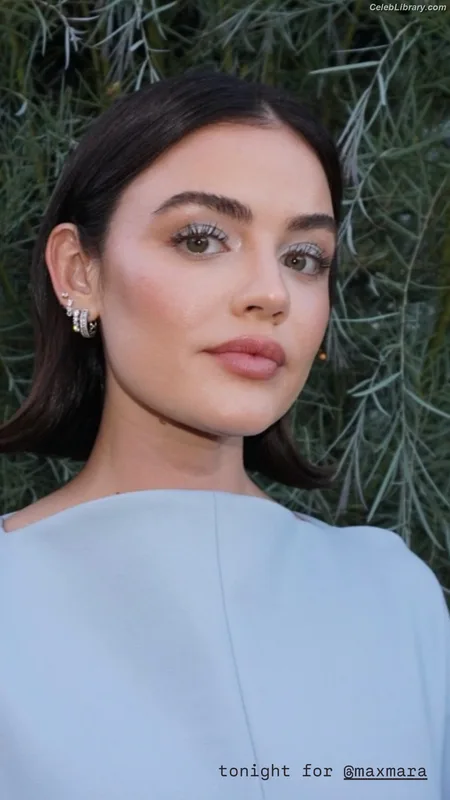Lucy Hale photo 12 of 808