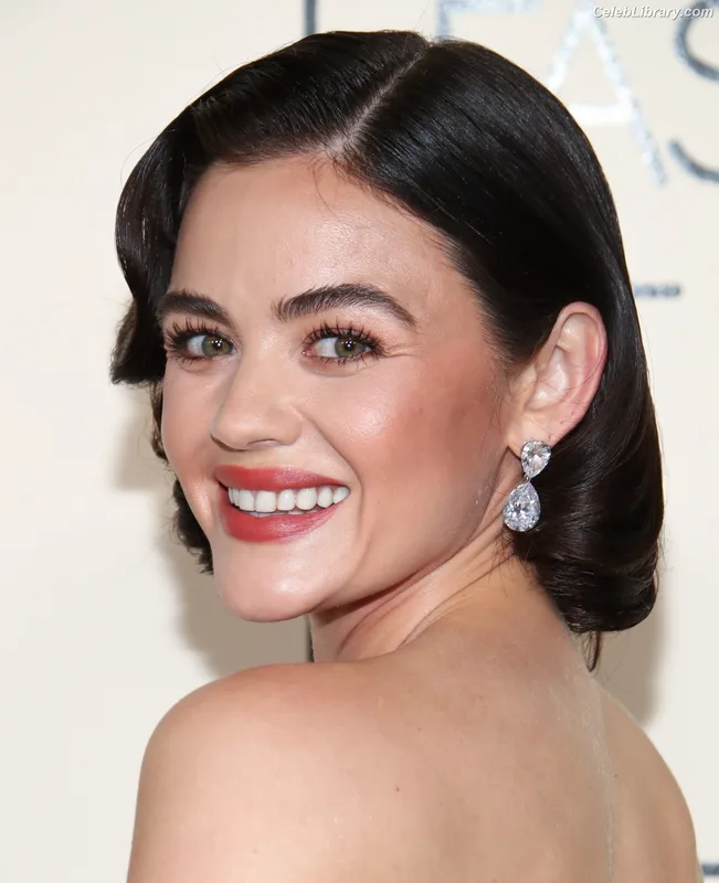 Lucy Hale photo 7 of 808