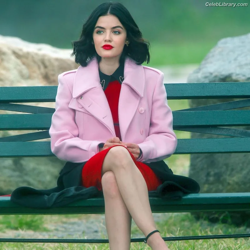 Lucy Hale photo 13 of 808
