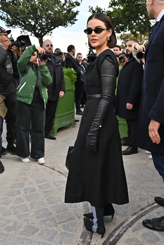Lucy Hale photo 13 of 808