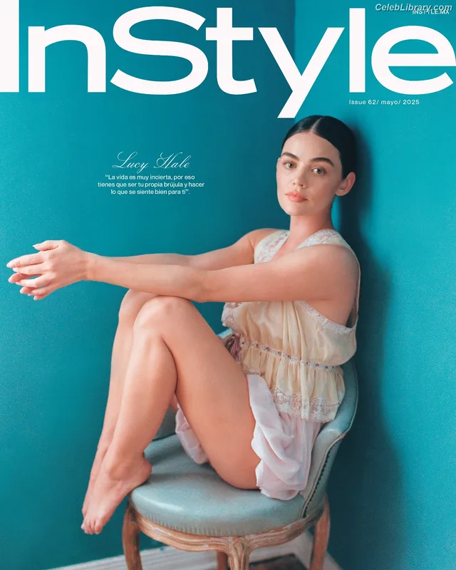 Lucy Hale photo 11 of 808