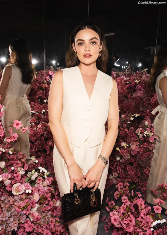 Lucy Hale photo 12 of 808