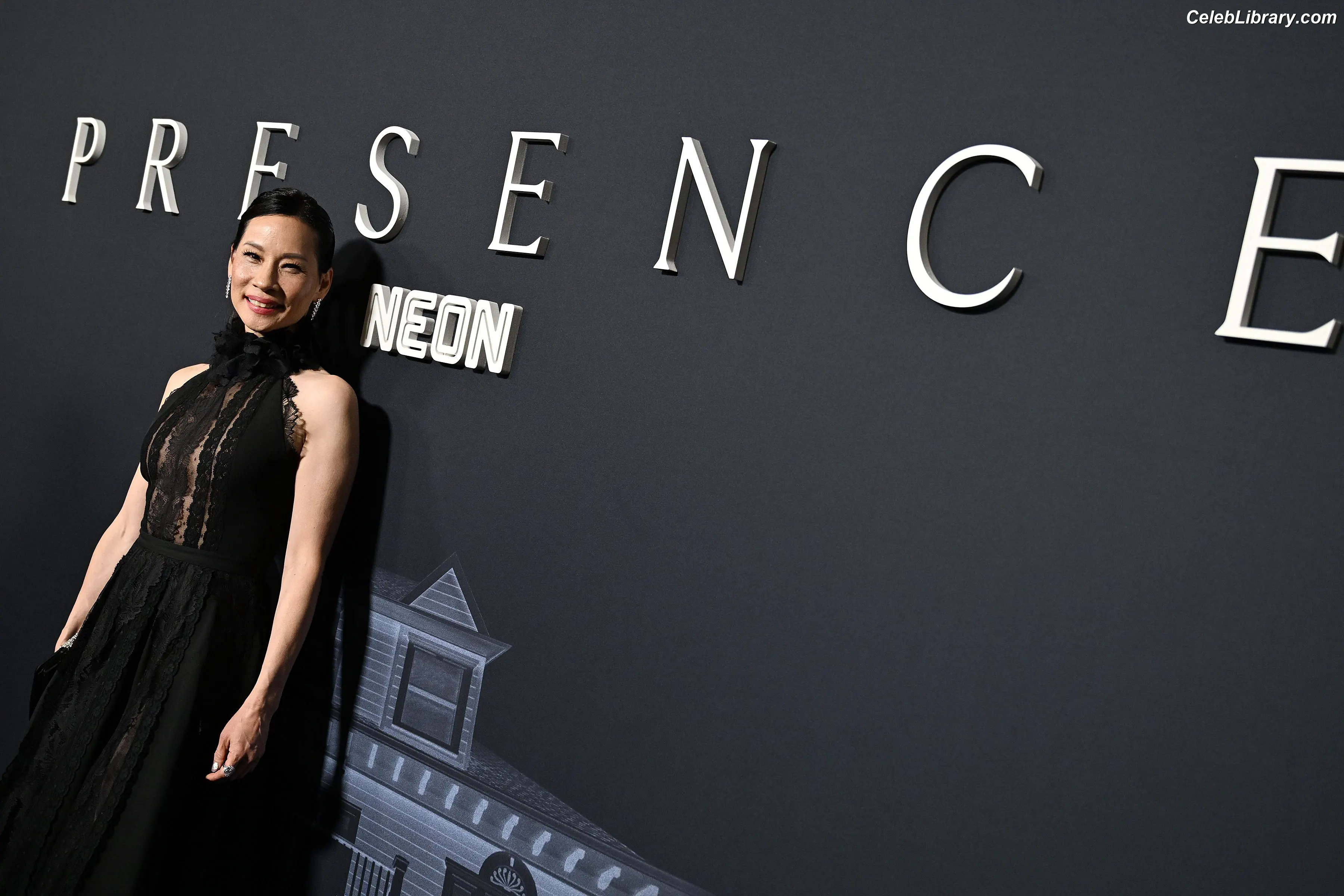 Lucy Liu photo 19 of 127