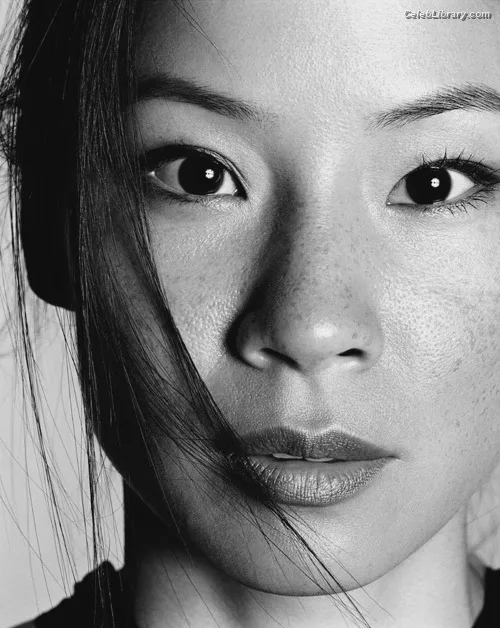 Lucy Liu photo 3 of 128